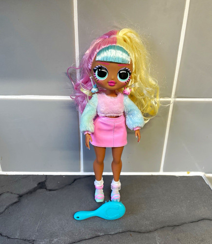 Surprise fashion doll - surprise!,