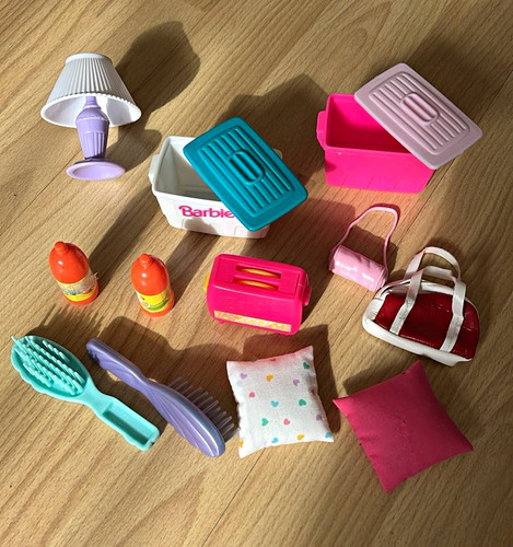 Barbie 11pc doll - 11pc,