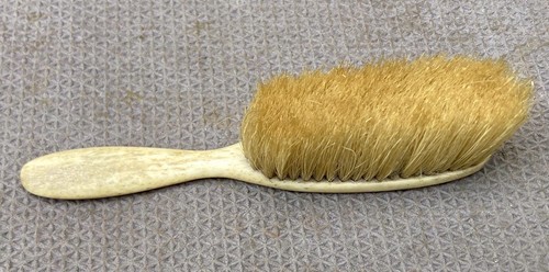 Dolls hair brush - hair,